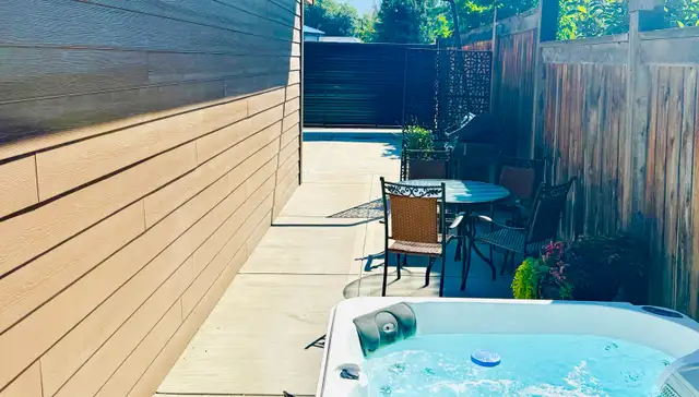 2Brm Furnished w/Utilities Private Courtyard  in Long Term Rentals in Kelowna - Image 10