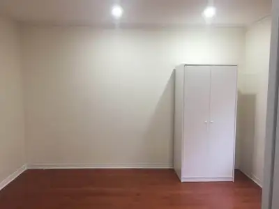A private room with private washroom is available for rent in Mississauga near Eglinton and Creditvi...