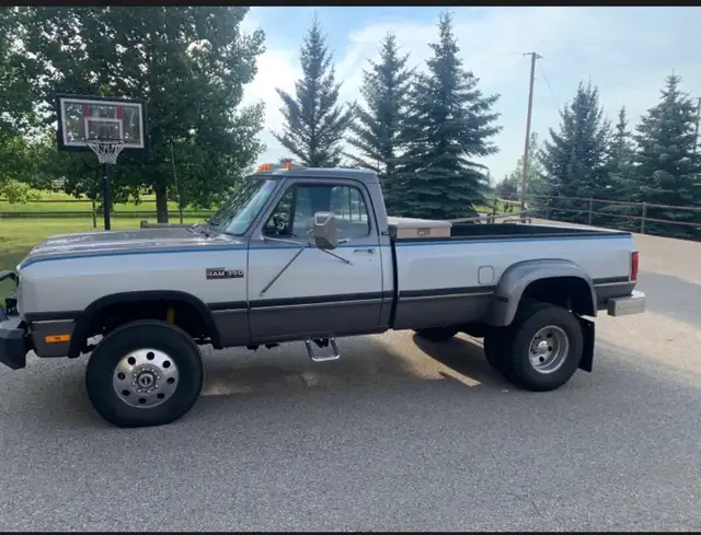 92 Dodge dually 571064642962073601