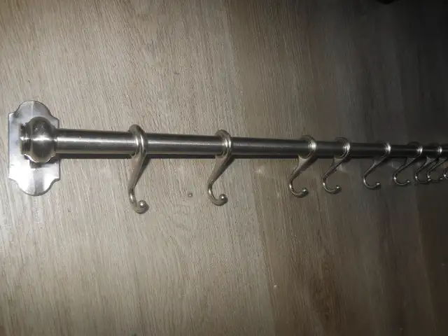 Wall Mounted Pot/utensil Rack63838169496707124