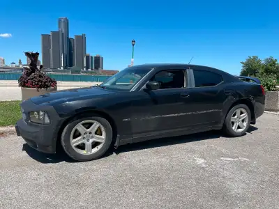 2008 Dodge Charger RT 5.7l v8 rwd Heated seats Sunroof Flow master exhaust 356 000kms Still runs str...