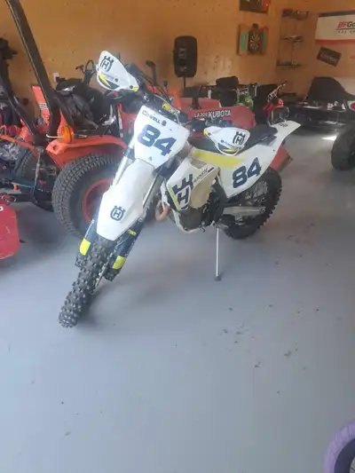 2018 husqvarna 350 fx great condition 133hrs obo or trade for xcw 2 stroke