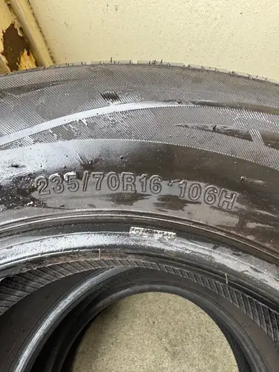 Tire 235/70R16 M+S, Used in good condition