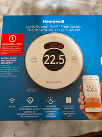 Honeywell Lyric Round WiFi Thermostat  TH8732WFH - unused