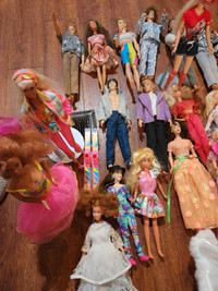 Lot of vintage dolls from. The 70s 80s and 90s. 