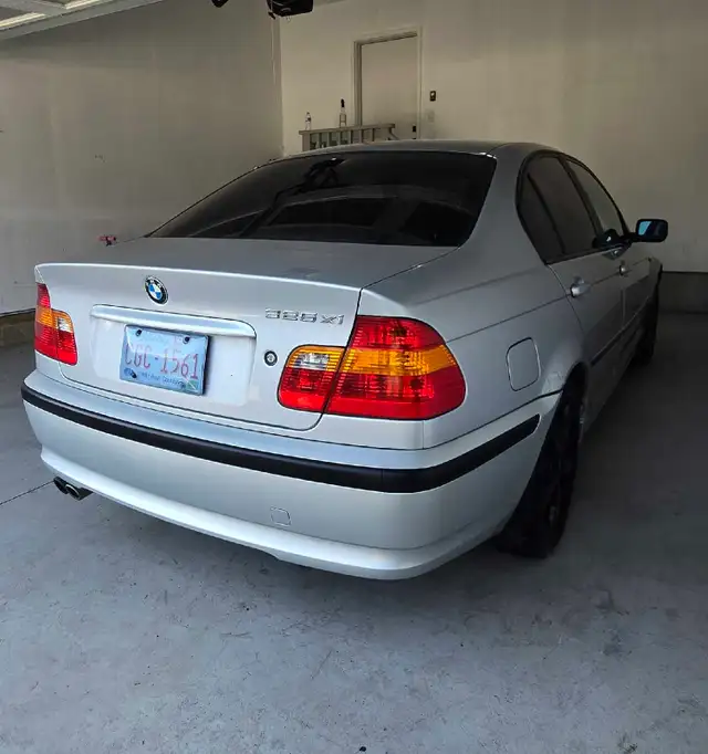 2002 BMW 325xi 513080874364446722