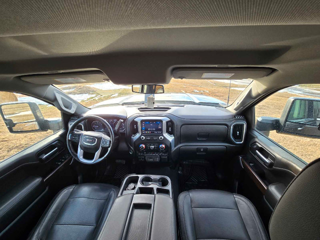 2020 gmc sierra 3500hd in Cars & Trucks in Edmonton - Image 2
