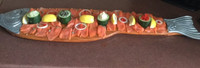 Salmon Serving Board (platter)/présentoir de saumon
