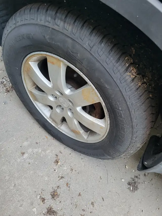 Kia Sorento summer rims and tires in Tires & Rims in Regina - Image 10