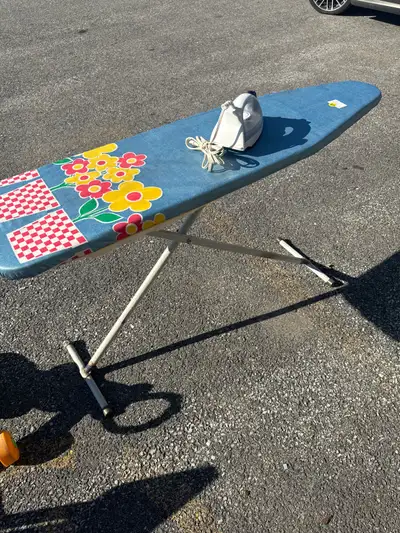 Table à repasser et fer à repasser, View more