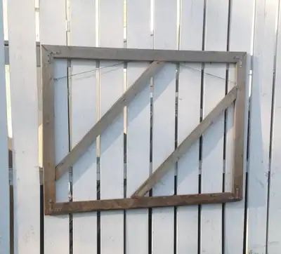 Canvas stretcher frame, View more