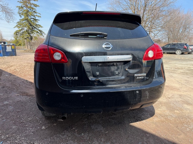 2013 Nissan Rogue Special Edition AWD — photo 3