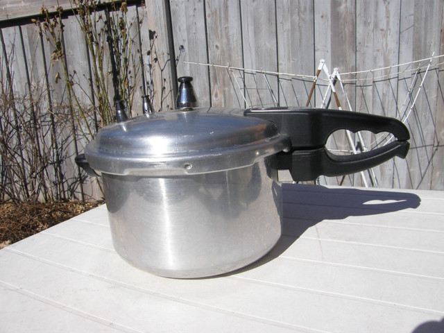 Fresco pressure cooker Kitchen Dining Wares Markham York Region Kijiji Classifieds