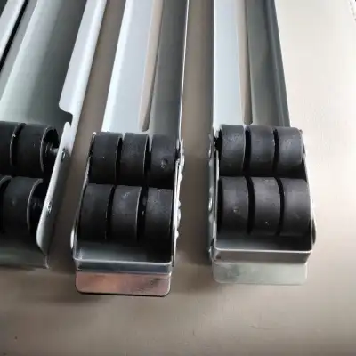 SELLING A NEW HEAVY DUTY APPLIANCE MOVER ITS ADJUSTABLE TO DIFFERENT SIZES OF HEAVY APPLIANCES PUT T...
