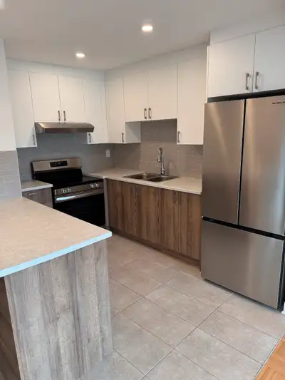 4 1/2 Ahuntsic rénové, lumineux, immeuble tranquille
