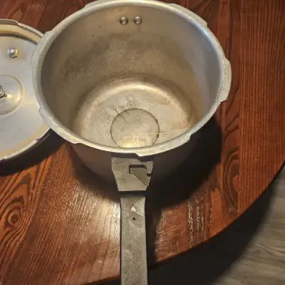 Autocuisinier agent, View more