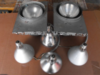 FLOOD LAMPS AND FIXTURES