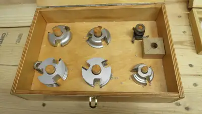 Shaper (façonneuse) Craftsman LR 16, View more