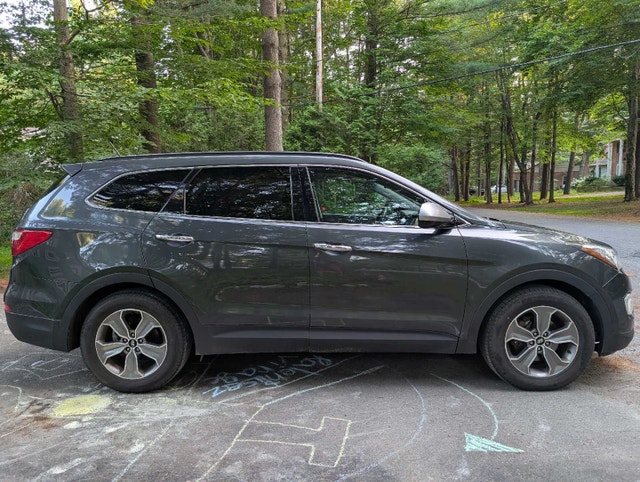 Hyundai Santa Fe XL 2013 — photo 3