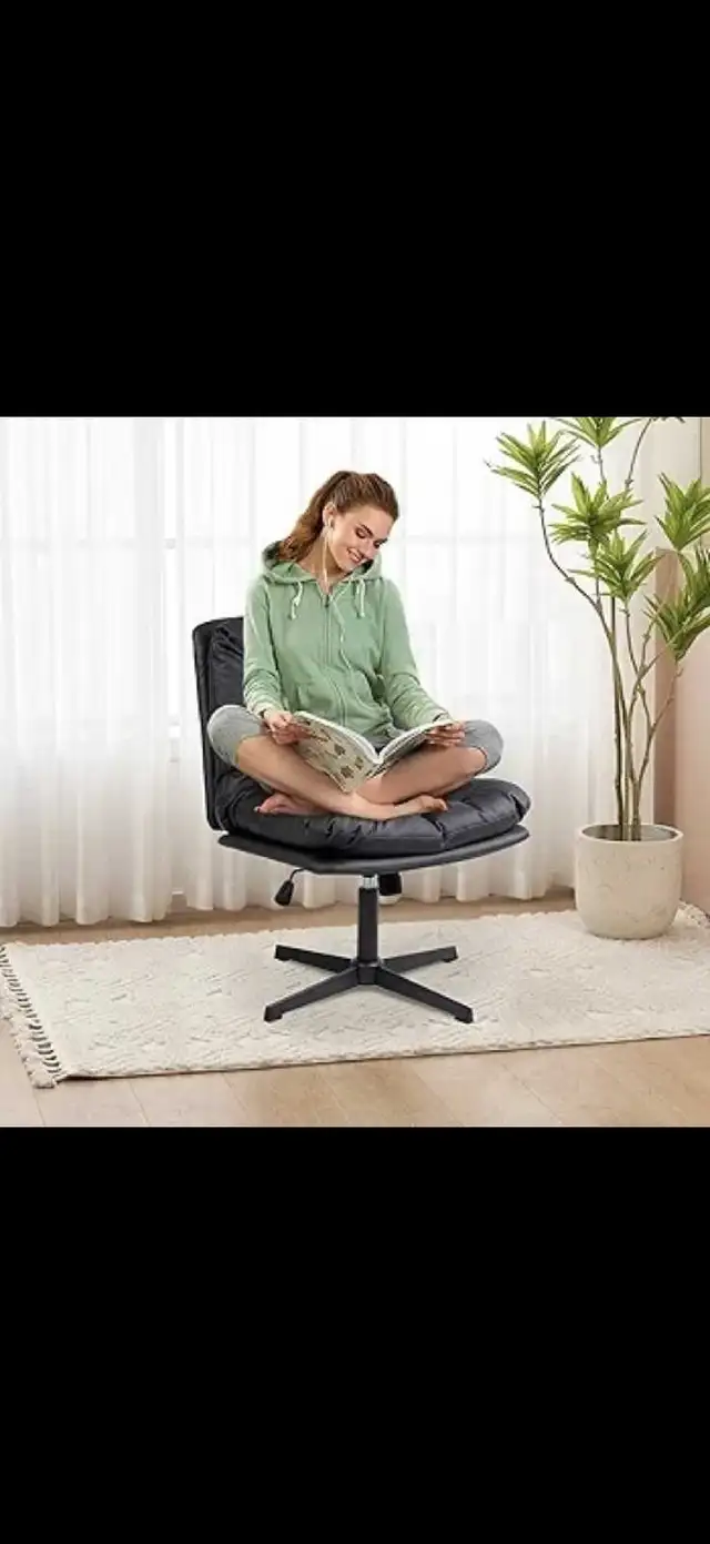 Warehouse for sale,Office Chair,Swivel chair, office chair in Chairs & Recliners in Markham / York Region - Image 3