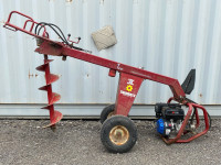 Little Beaver One-Man Hydraulic Auger (Towable) with 3 bits