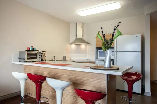 Ensuite room 4 month Spring 2026 Waterloo Near Laurier/Waterloo in Room Rentals & Roommates in Kitchener / Waterloo - Image 8