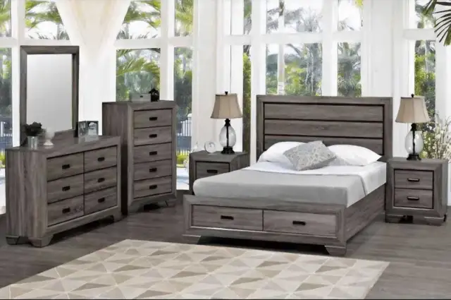 bedroom set in Dressers & Wardrobes in City of Montréal - Image 5