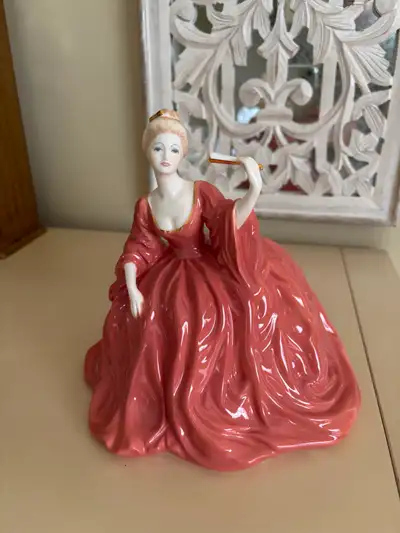 Coalport Figurine Madeleine, View more