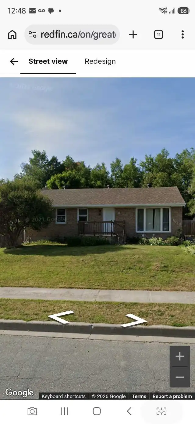 Modern 3 bedrooms plus den house in New Sudbury
