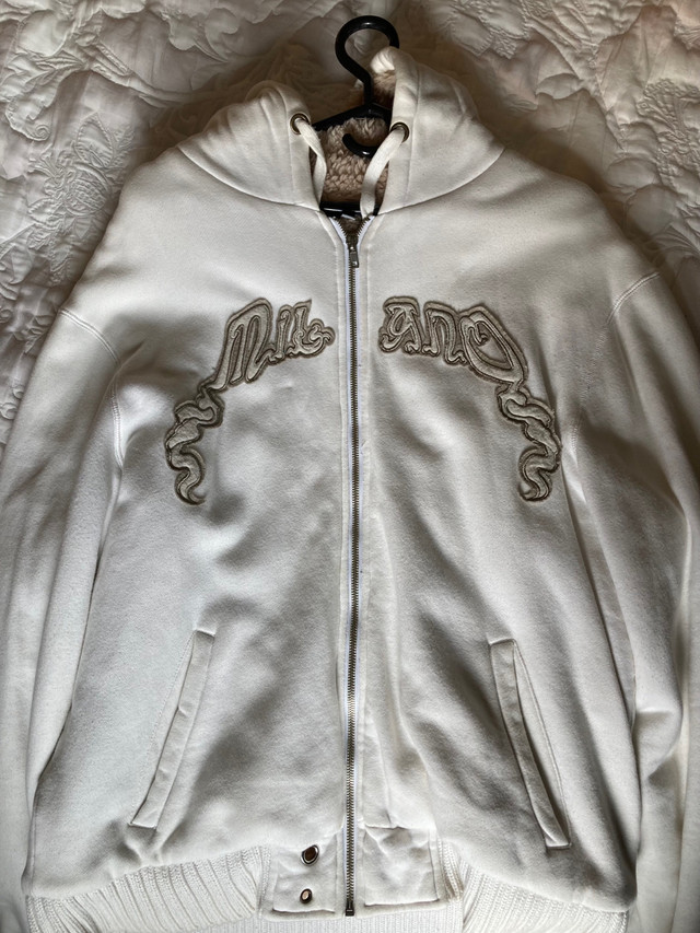 Men’s White Interior Fur Sweater Hoodie Warm Milano Brand Large in Men's in Hamilton