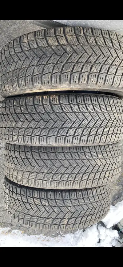 A set of 4 Top of the line Michelin Winter Tires with lots of tread 325.00 for the set this is a gre...