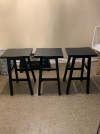 Bar stools good condition all 3 for 75$ OBO