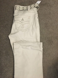 Ladies jeans new with tags size 9