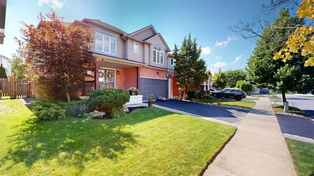 NEW PRICE! 723 Munich Cir Waterloo Open house Oct 3&4 2-4pm in Houses for Sale in Kitchener / Waterloo - Image 3