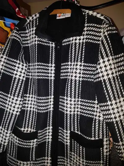 Cozy, soft and in excellent condition.