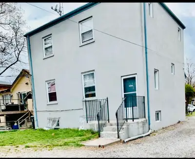 one bedroom apartment available