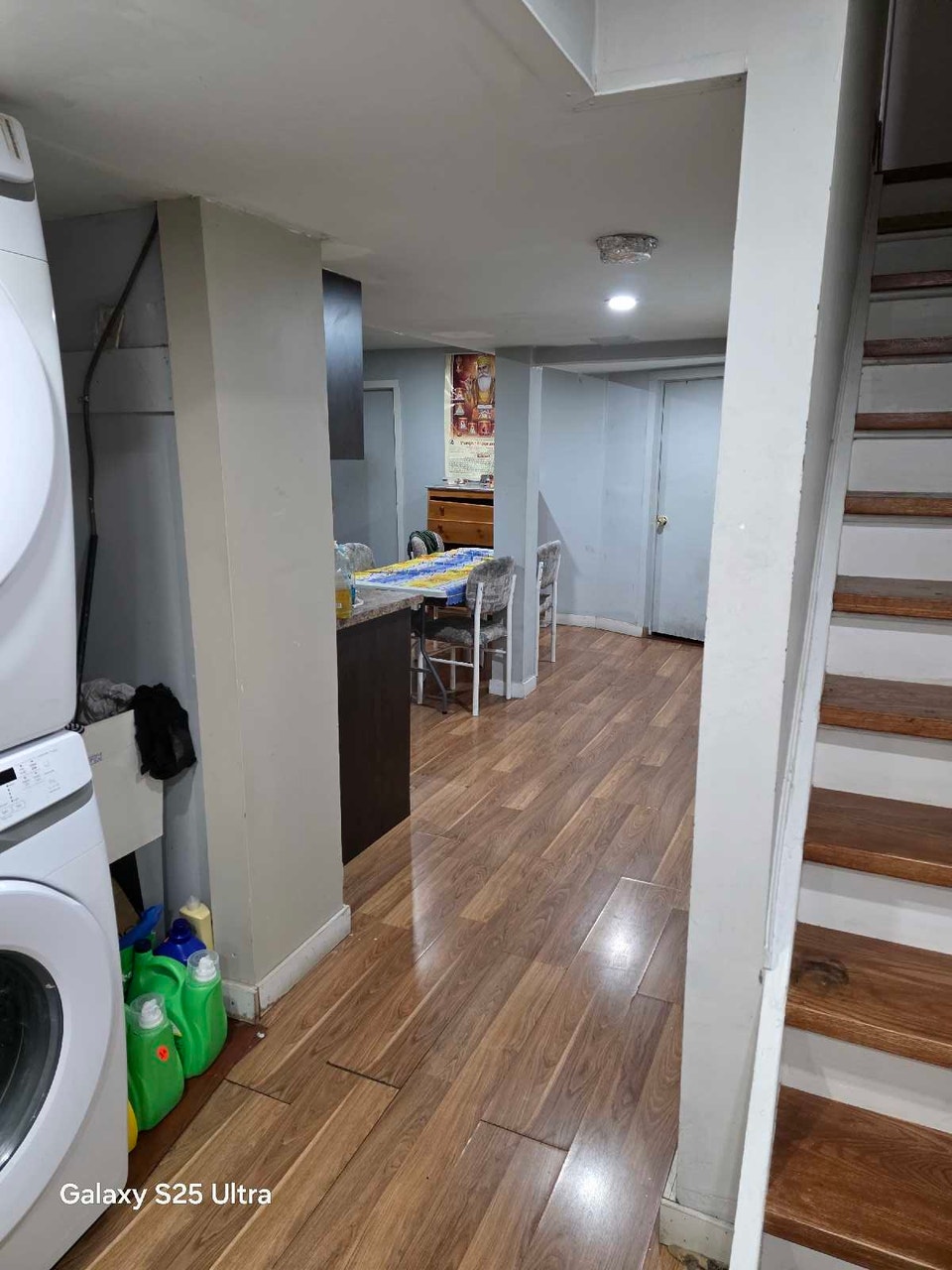 Shared Female Accomodation in Brampton Basement from Oct 1st 2
