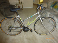 Women's Raleigh bicycle