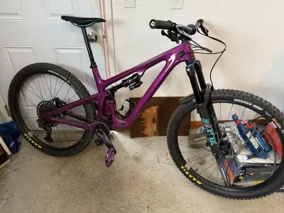 Yeti SB140 LR C2 Mountain Bike, View more