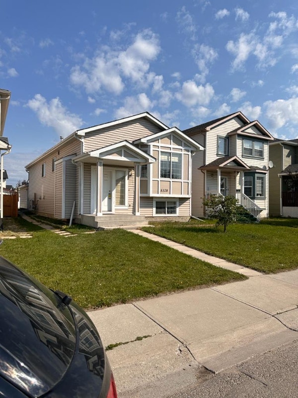 Three bedroom House for Rent in Martindale available immediate Long