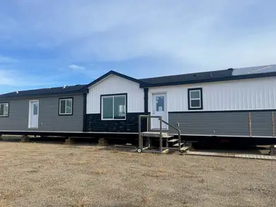 New ARC-MS20 “White Rock” Home – Available for Immediate Purchase This stunning 20’ x 76’ (1,520 sq....