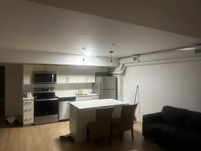 Names Samuel looking for a roommate it’s a nice space here at 216 princess st come in to view