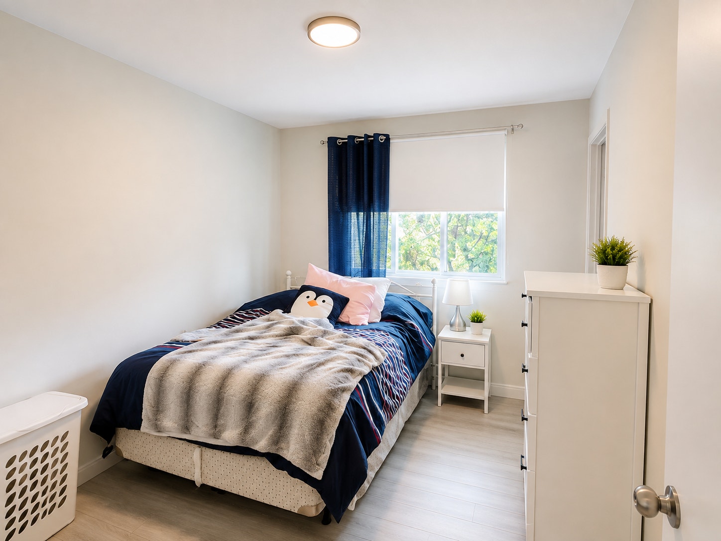 Beau 4.5 vieux longueuil (1er Dec) — photo 3