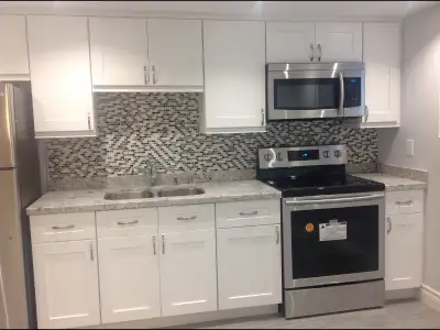 Leslieville Renovated Basement Apartment