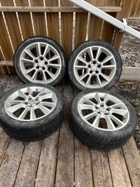225/25 R17 summer tires with alloy rims in perfect condition