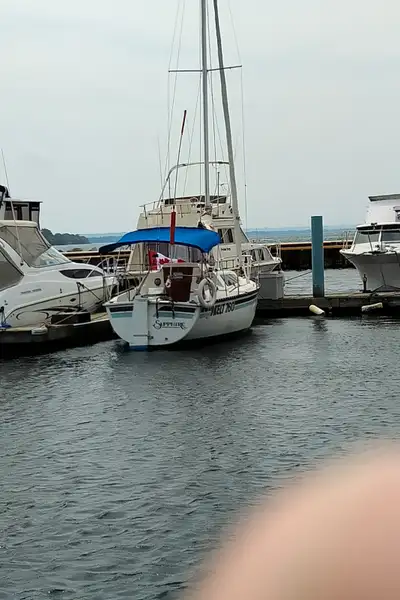 Well taken care of beautiful 1983 Kelt 760 in very good condition with very reliable 15 HP outboard/...