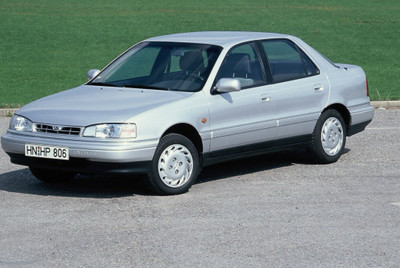Looking for 1990 - 1995 Hyundai Elantra.