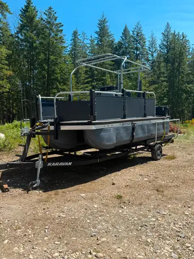 Built in 2022 and launched in 2023 this 18 foot pontoon boat has a high build quality. Built by a re...