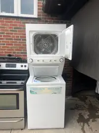 Like new Frigidaire “27” washer and dryer for sale 