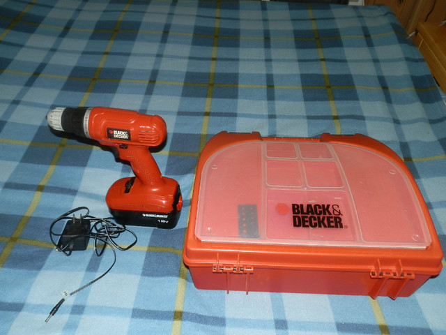 Black and Decker GC1800 / GC180WD 18V Drill, 1 Battery and Cover in Power Tools in Dartmouth